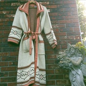 Amazing Vintage Heavy Sweater